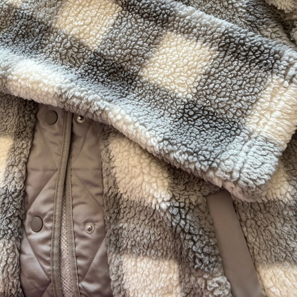 EUC button up Sherpa - Picture 4 of 5